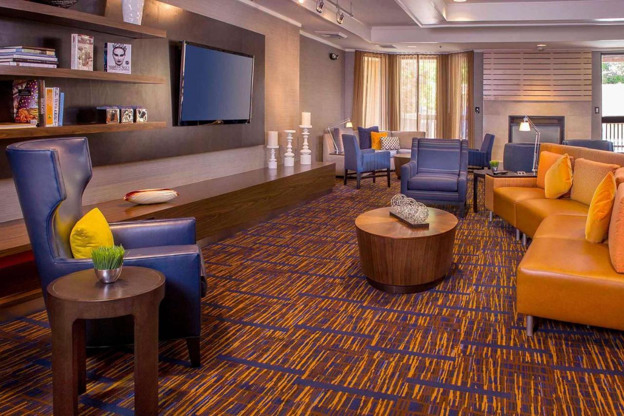 מלון Sonesta Select Durham Research Triangle Park מראה חיצוני תמונה