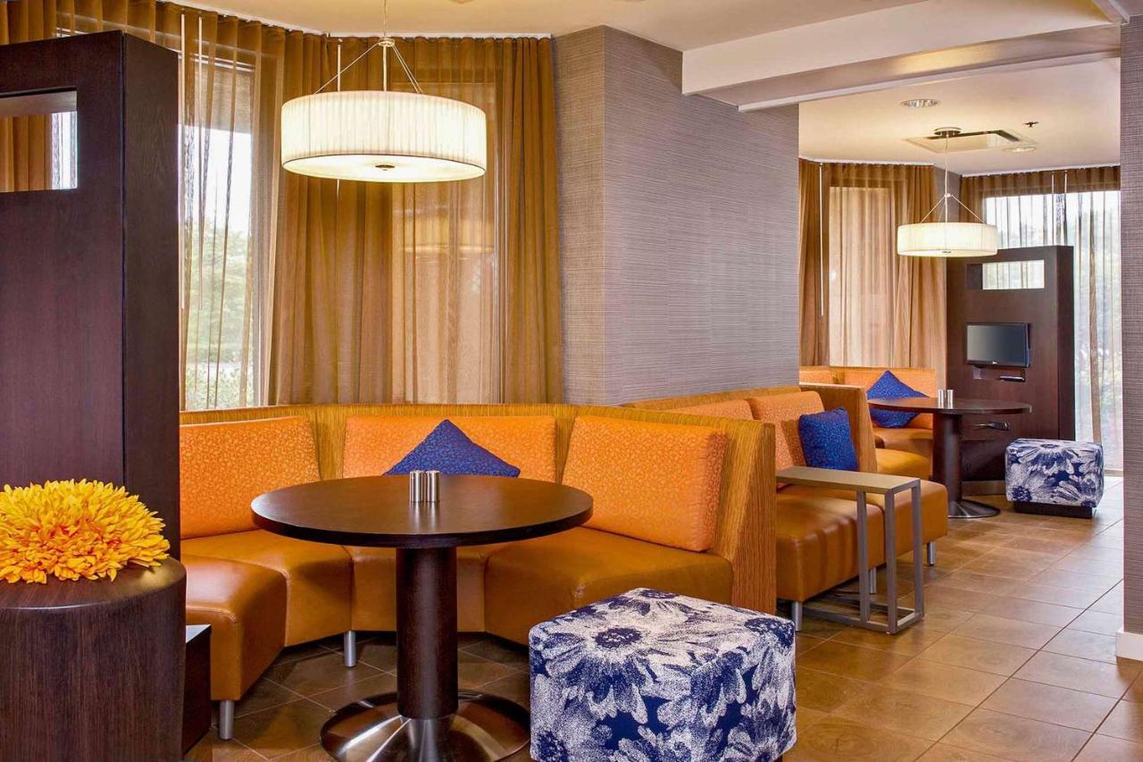 מלון Sonesta Select Durham Research Triangle Park מראה חיצוני תמונה